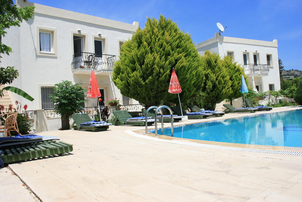 Paradise Garden Gumusluk Evleri Aparthotel Exterior photo