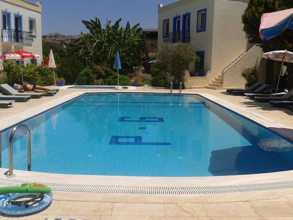 Paradise Garden Gumusluk Evleri Aparthotel Exterior photo