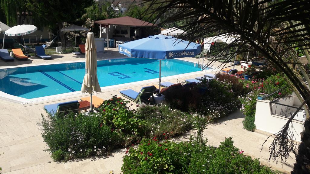 Paradise Garden Gumusluk Evleri Aparthotel Exterior photo